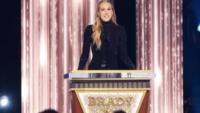 Nikki Glaser Shares How She Prepared for Breakout Moment at Tom Brady Roast