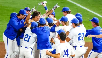 No. 13/21 Florida Walks Off Kentucky to Complete Comeback
