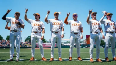 No. 4 Baseball falls short to No. 10 Mississippi State, 7-4