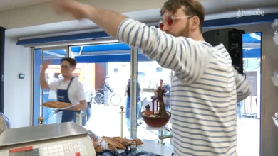 Noirmoutier : DJ Baguette fait danser les clients de la boulangerie