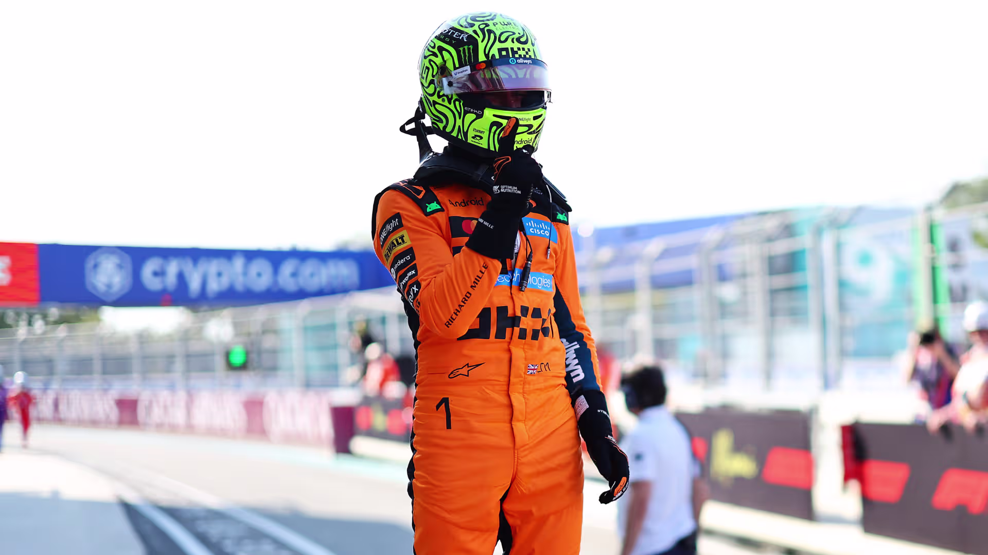 Norris seizes pole in Miami Sprint Qualifying