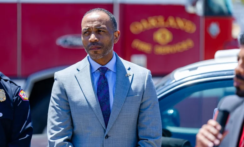 Oakland city administrator resigns after crass texts about female employees