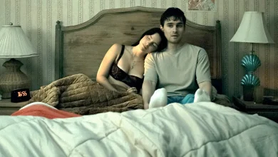 'Obsession' Review: Solid horror flick makes a star out of Inde Navarrette