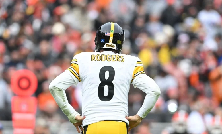 Omar Khan on Aaron Rodgers: "Conversations continue"