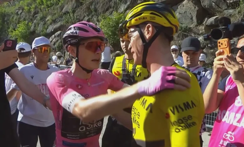 Ook Kuss in club met ritzeges in Tour, Vuelta én Giro • Arensman lost en zakt naar plek vier