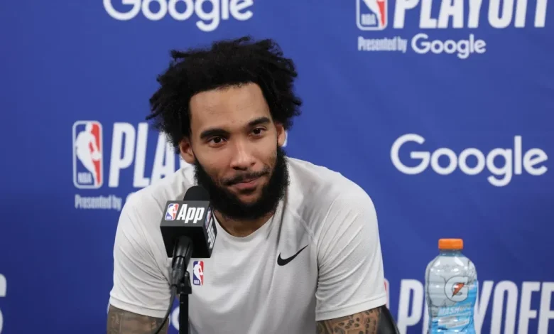 Open Thread: Spurs players seen shopping in town prior Game 1