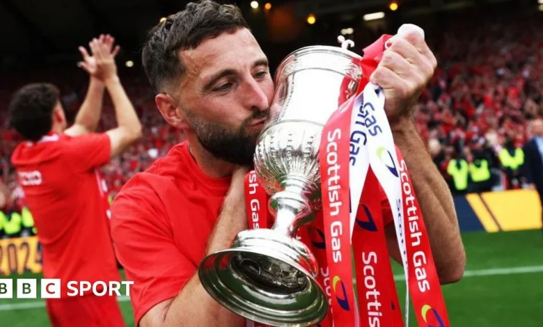 'Outstanding leader' Shinnie to leave Aberdeen