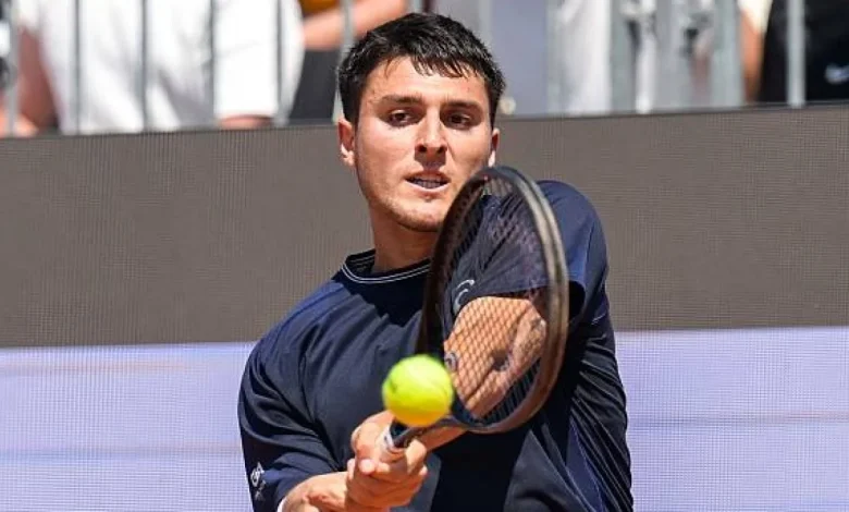 Pablo Llamas shines and will be in the Roland Garros main draw; Carballés, on the doorstep
