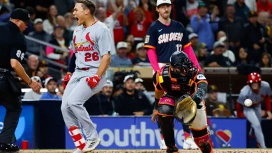 Padres get one hit in loss to Cardinals, who score six runs in fifth inning