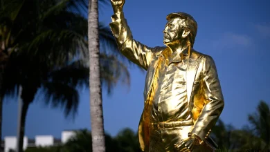 Pastor Clarifies That Giant, Shiny Trump Statue Worshippers Love Is NOT An Idol