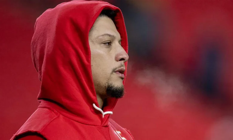 Patrick Mahomes is back on the field for OTAs after ACL repair