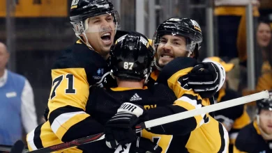 Penguins Rally Around Unsigned Malkin: 'I Love Geno'