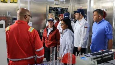 Petroleras extranjeras ya comienzan a instalarse en Venezuela, confirmó Delcy