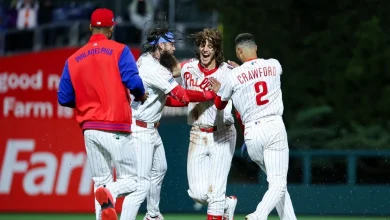 Phillies walk off Giants twice; Chase Shugart earns both wins