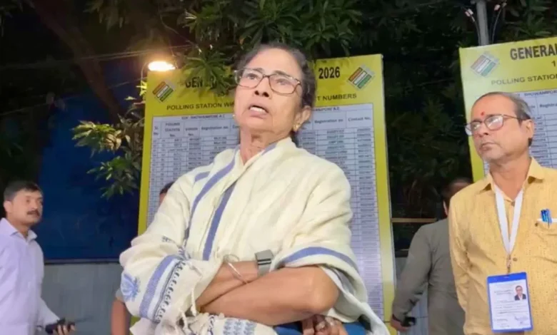 "Power Cuts, CCTVs Turned Off": Mamata Banerjee's Big Charge Before Counting