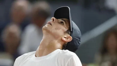 Rafa Jódar casi la lía en Roland Garros por una zapatilla