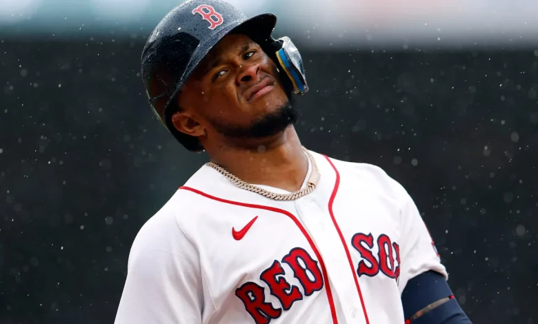 Red Sox struggling to win at Fenway Park