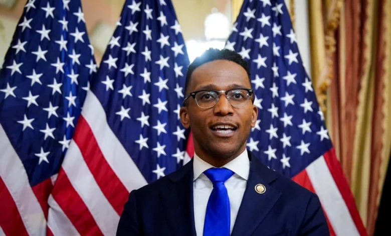 Rep. Christian Menefee defeats Rep. Al Green in primary runoff fueled by redistricting