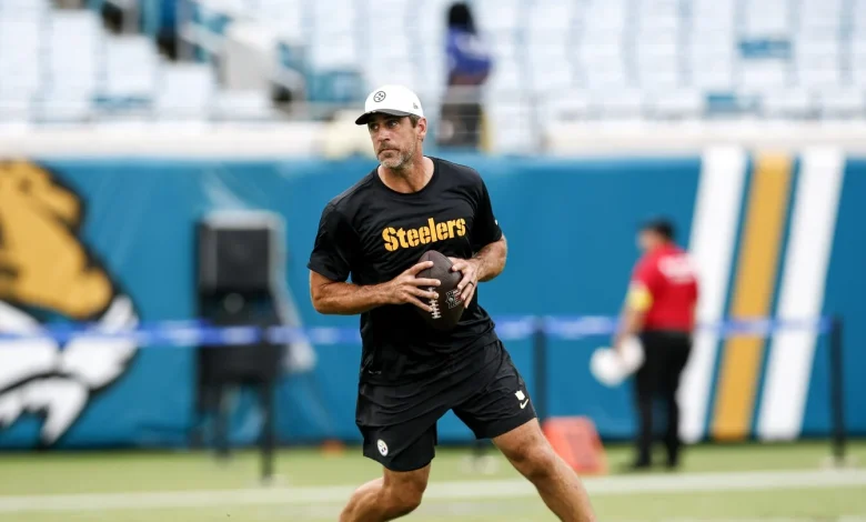 Report: Aaron Rodgers did not meet with the Steelers over the weekend