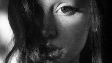 Review: Ariana Grande’s New Single Is One of Her Worst