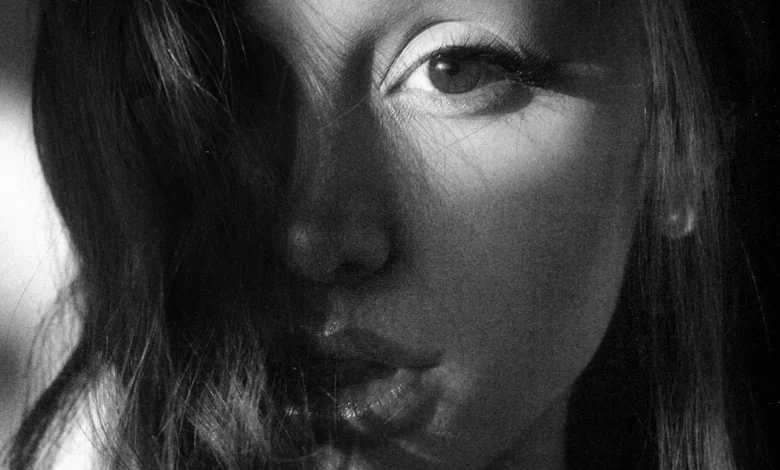 Review: Ariana Grande’s New Single Is One of Her Worst