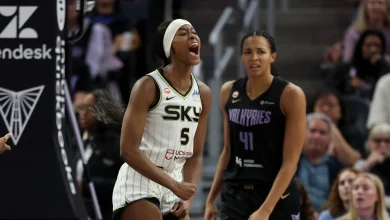 Rickea Jackson looks empowered in the Sky offense