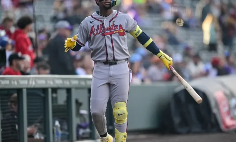 Ronald Acuña Jr. exits game with apparent left hamstring ailment