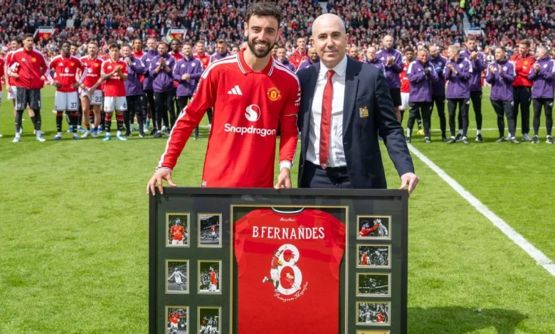 Roy Keane slams 'circus act' around Bruno Fernandes' assist record