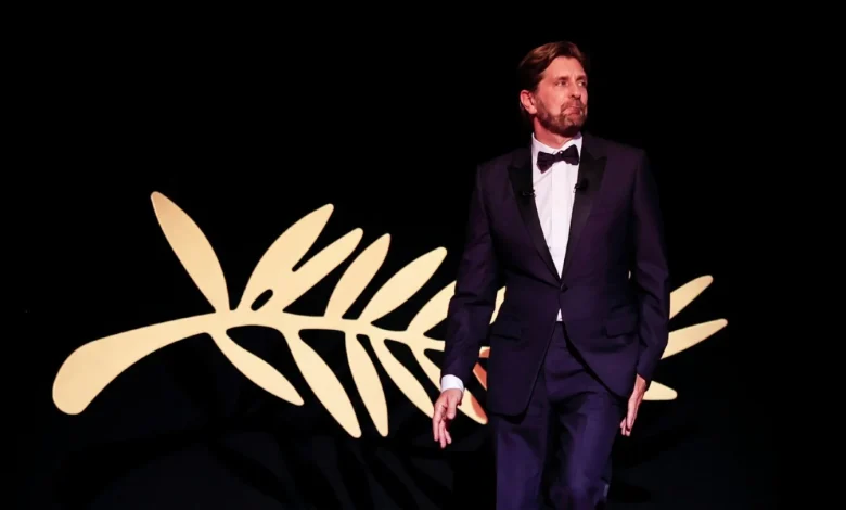 Ruben Östlund Shoots New Scene of 'The Entertainment System Is Down'