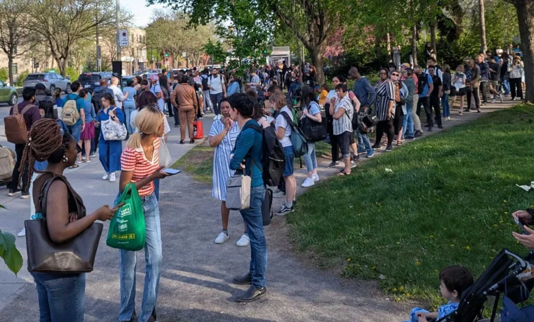 Rush-hour métro interruption caused commuter chaos