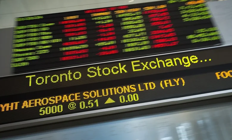 S&P/TSX composite closes up more than 350 points amid hopes of end to Iran war