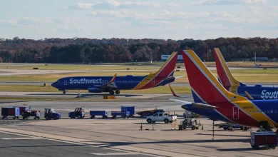 SUN: Southwest planes clip wings at BWI