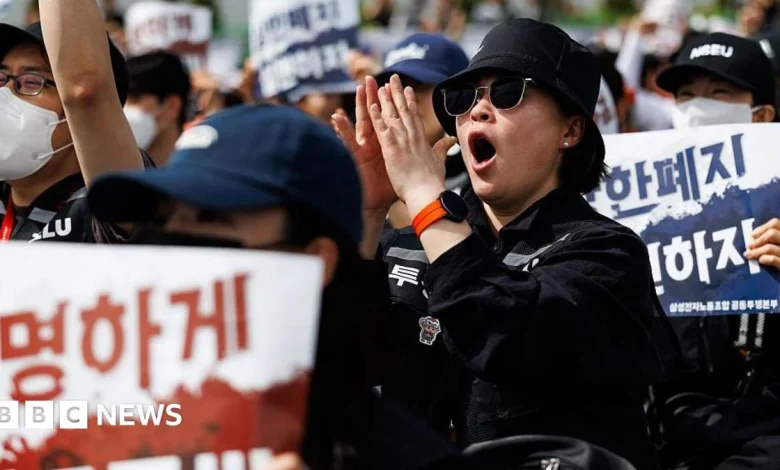 Samsung strike on hold as workers push for AI bonus