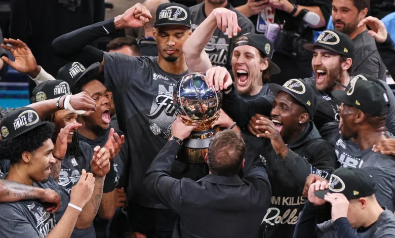 San Antonio Spurs win the West, beating Oklahoma City Thunder to head to NBA Finals : NPR