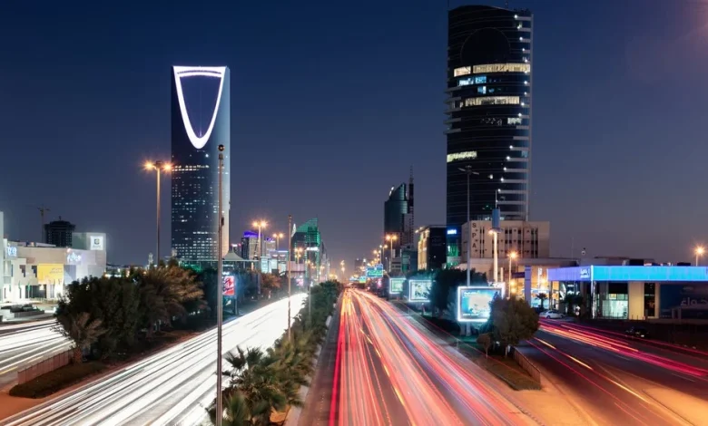 Saudi Arabia Cuts June Oil Prices by Less Than Expected as Hormuz Risks Persist