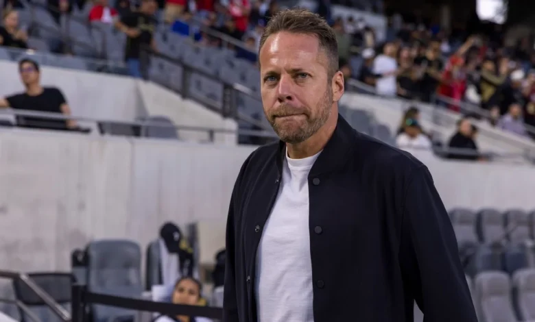 'Scandal': LAFC coach Dos Santos slams MLS schedule amid CCC hunt