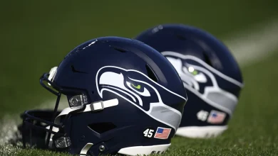 Seahawks sign five draft picks, including third-rounder Julian Neal