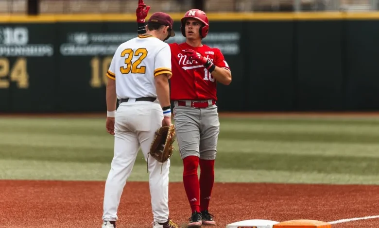 Seven-run sixth propels Nebraska baseball past Minnesota, helps secure B1G tourney bye