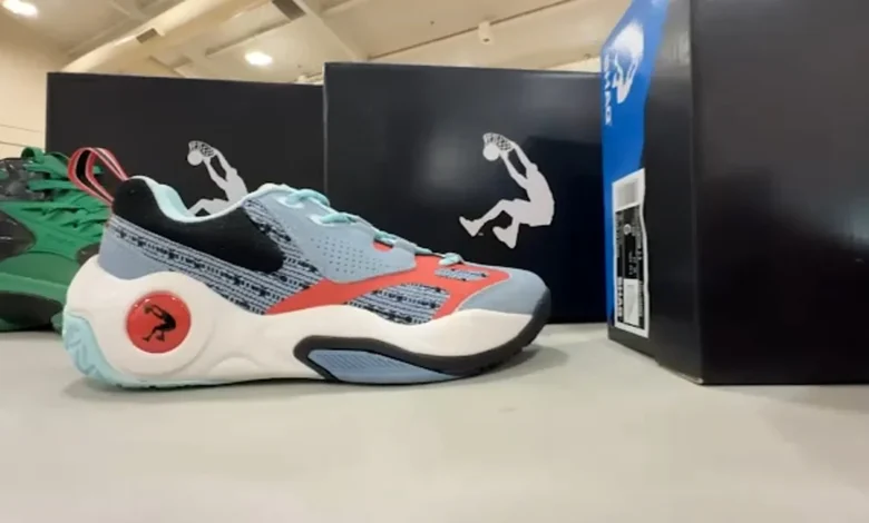 Shaquille O'Neal donates sneakers to Bullard High School students