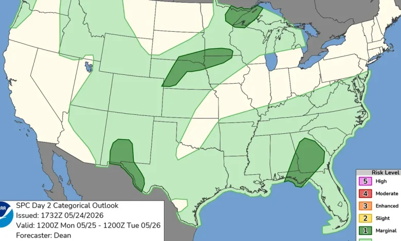 Showers, thunderstorms may disrupt Memorial Day plans in the East