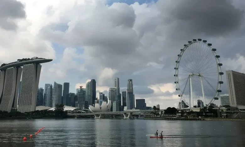 Singapore’s economy beats expectations as gov’t warns of Iran war fallout