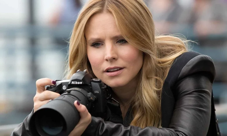Six Years Later, You Can Finally Stream All of Kristen Bell’s Iconic Detective Series In One Place