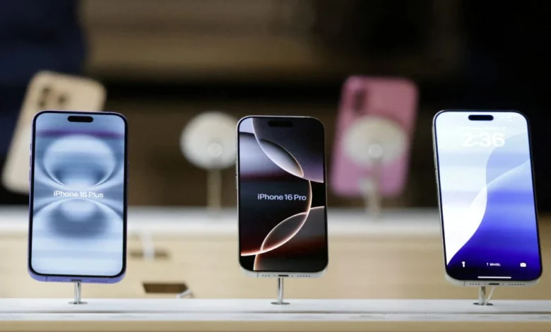 Some iPhone owners could get up to $95 after Apple agrees to settle case for $250 million