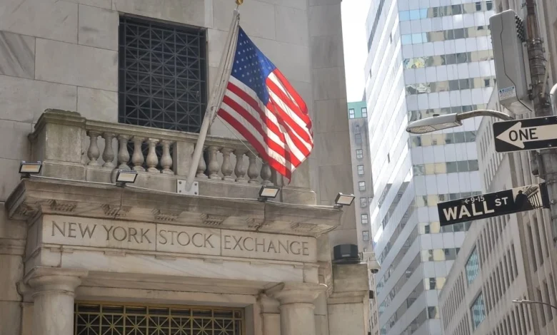 Stock Market Today: Dow Jones, S&P 500 Futures Gain As Trump Administration Evades War Powers Deadline— A