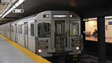 Subway service briefly suspended Friday morning as TTC issues continue
