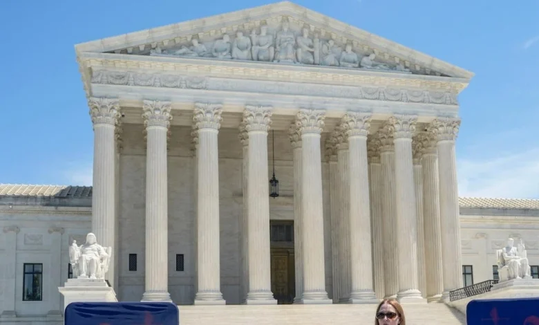 Supreme Court lets Louisiana redistricting ruling take effect immediately, sparking angry words between Alito and Jackson