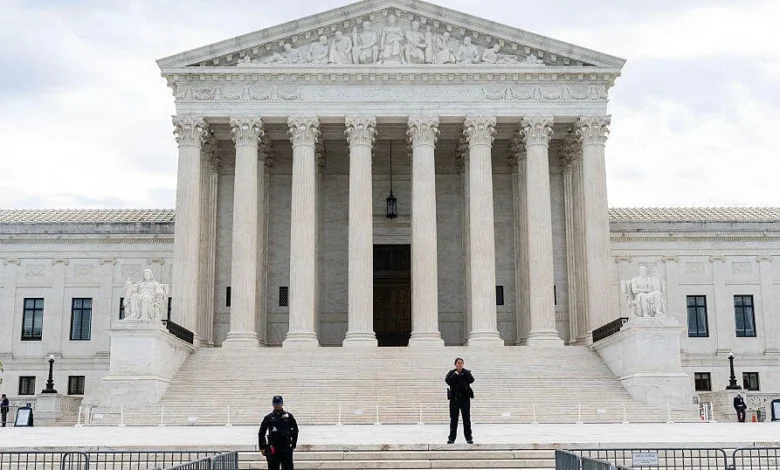 Supreme Court sides with Black death row inmate who alleged racial discrimination in jury selection