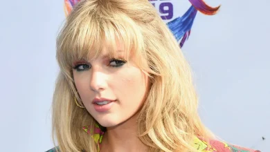 Taylor Swift Goes Gothic in Style 180 During Travis Kelce Date Night