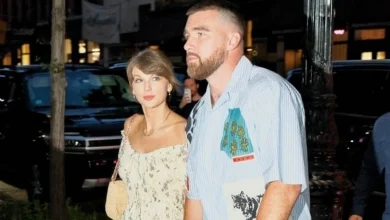 Taylor Swift & Travis Kelce Hold Hands During Romantic Date Night in New York City - Just Jared - Celebrity News and Gossip