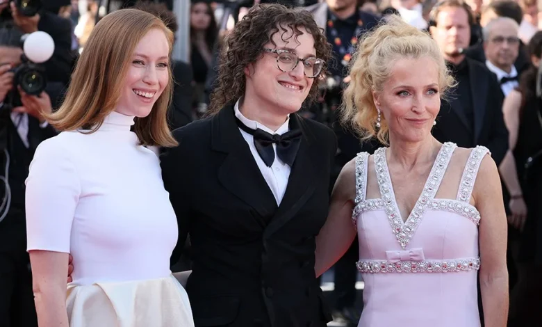 Teenage Sex and Death at Camp Miasma Rocks Cannes With Lesbian Sex Horror